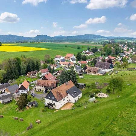 Fuer 3 Personen 35 M² Apartment Bertsdorf-Hoernitz